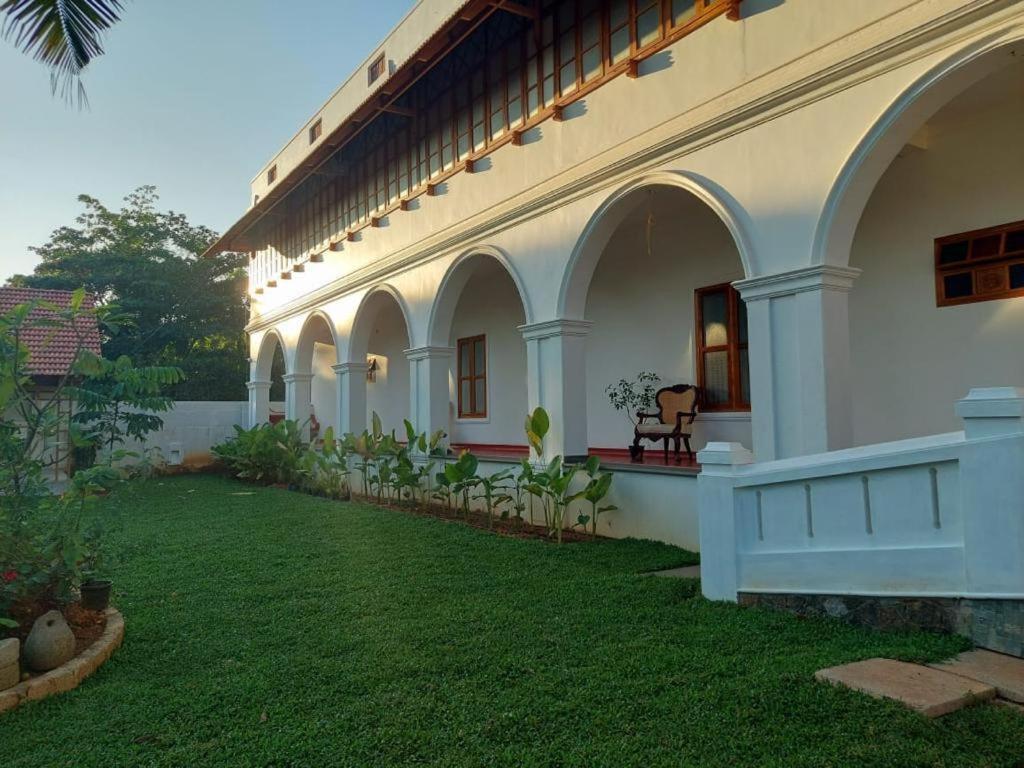 Marari Beach Bungalow Resort Alleppey Mararikulam Eksteriør bilde