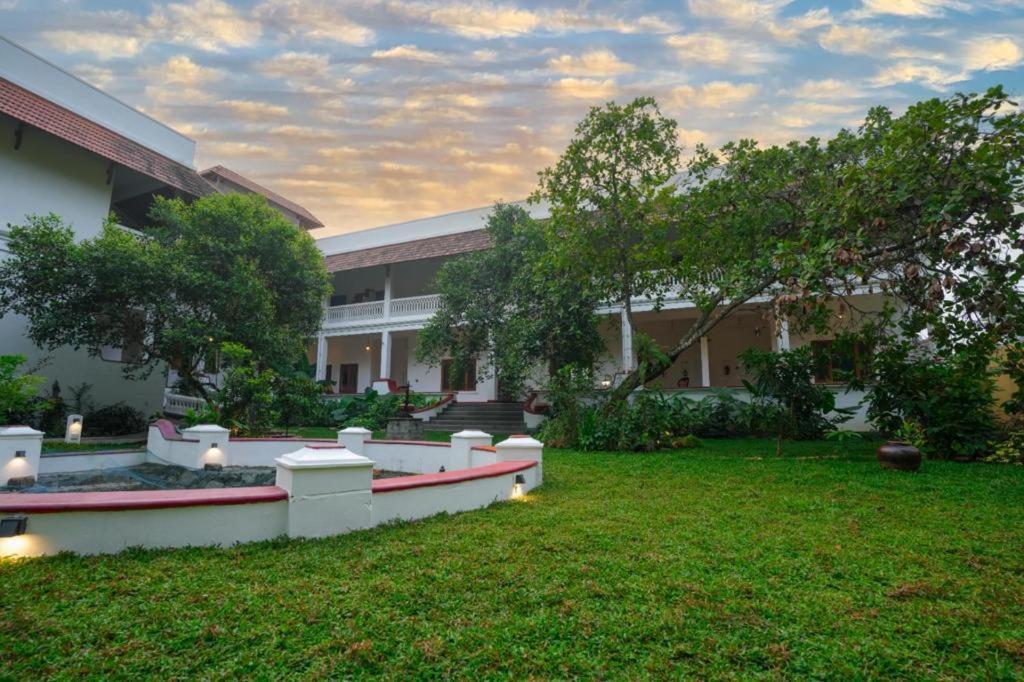 Marari Beach Bungalow Resort Alleppey Mararikulam Eksteriør bilde