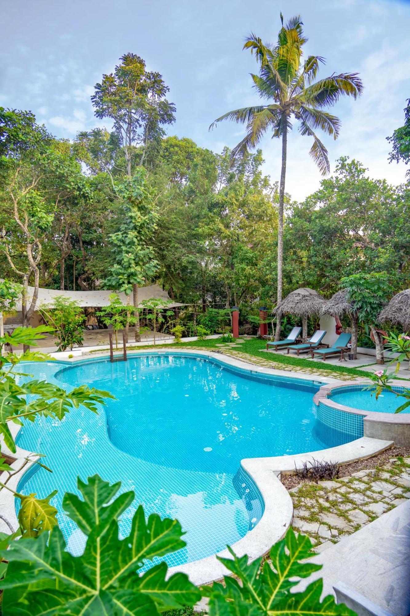 Marari Beach Bungalow Resort Alleppey Mararikulam Eksteriør bilde