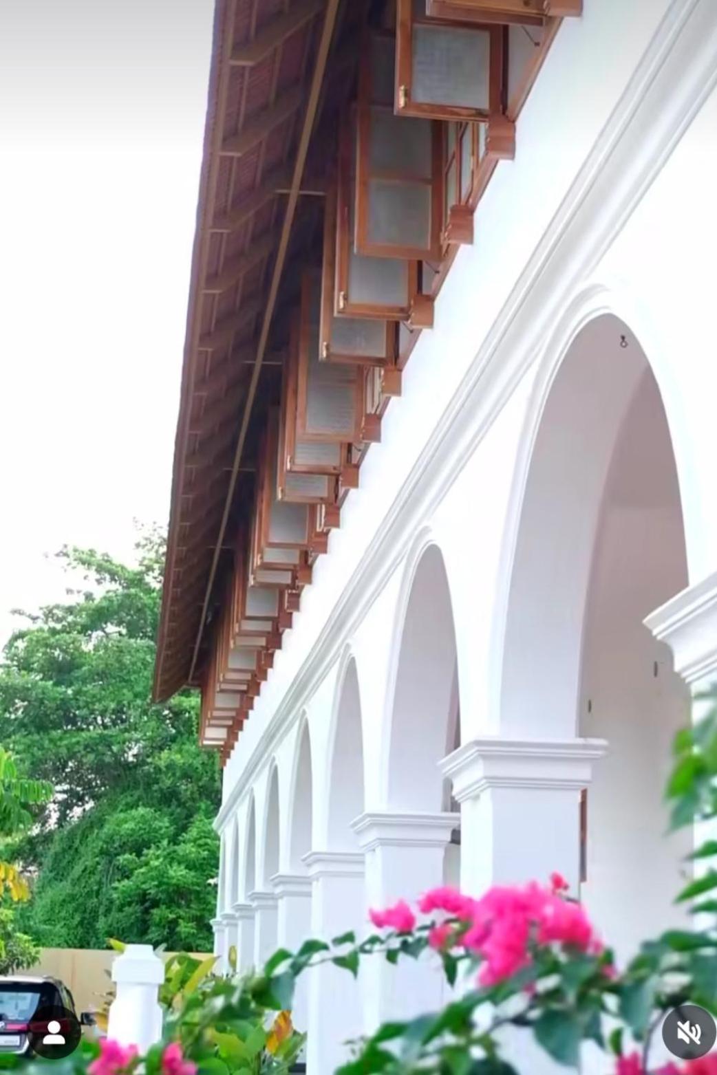 Marari Beach Bungalow Resort Alleppey Mararikulam Eksteriør bilde